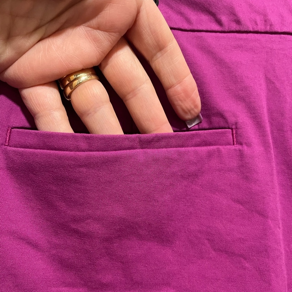 Vibrant Ann Taylor Womens Plus Size 18 Violet Purple Preppy Casual Chino Shorts - Picture 6 of 9